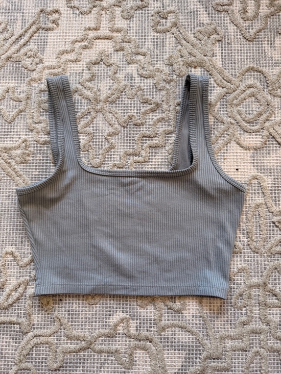 Hollister Tops - Hollister Short Crop Top
